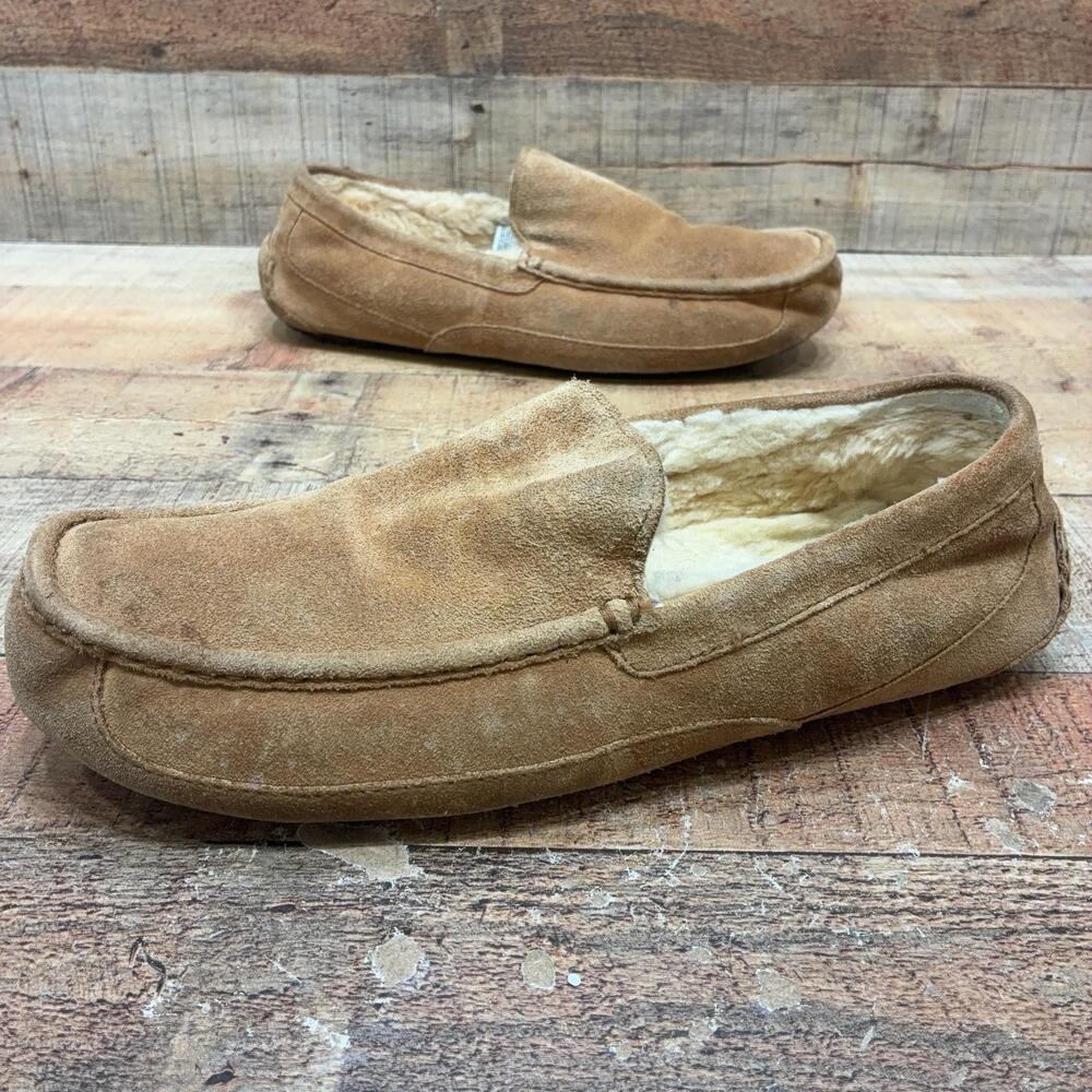 UGG SN 5396 Slippers Mens Size 13 47 Brown Suede Shearling Moccasin Shoes